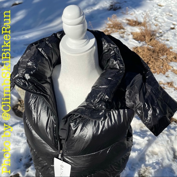 NWT Athleta Lofty Down Vest Black - Picture 5 of 12